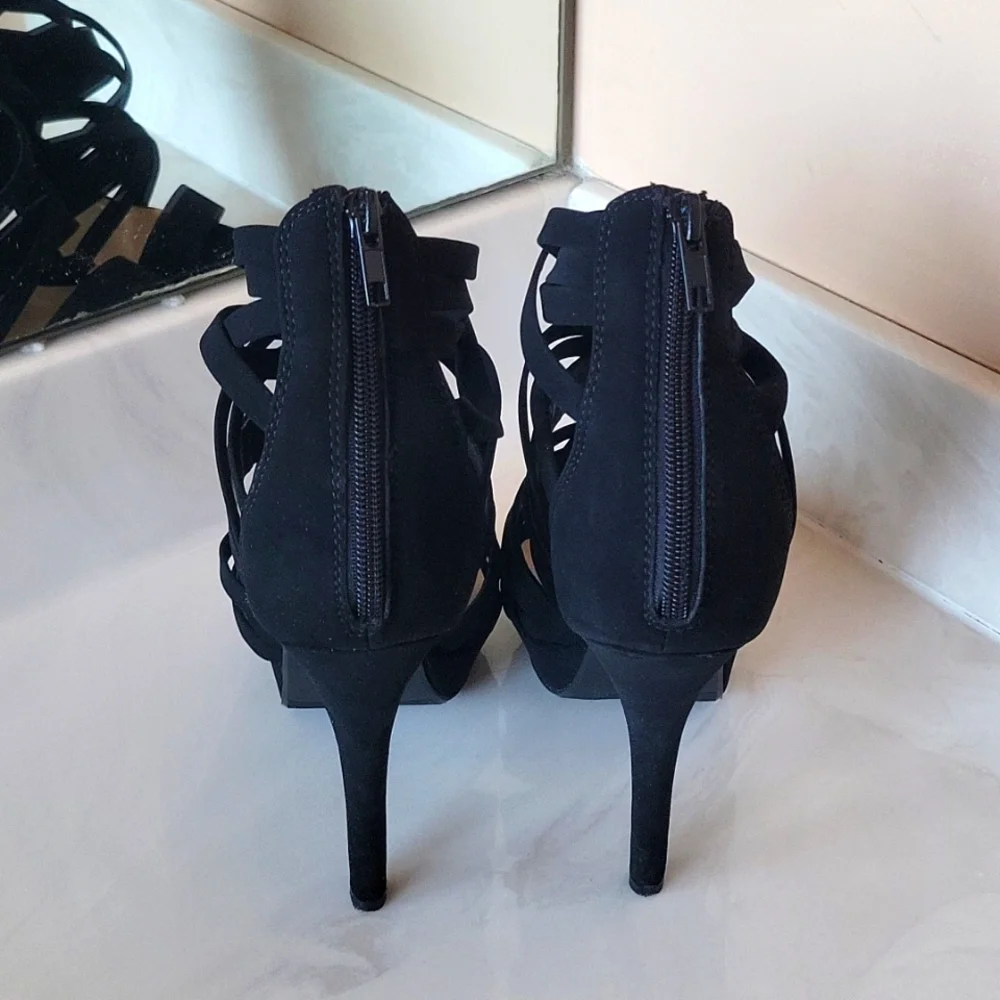 Charlotte Russe Black Suede Caged Heels - Picture 3 of 10